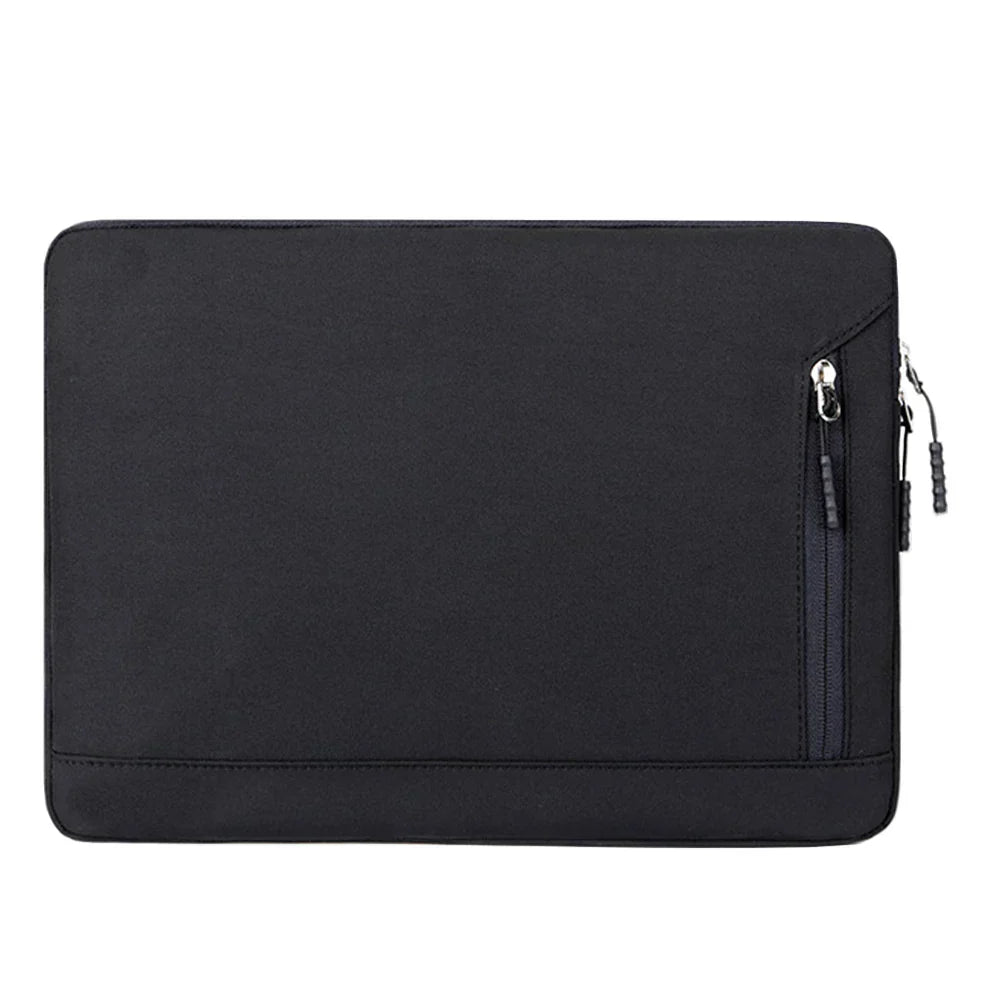 UrbanShield™ – Housse Laptop Étanche & Élégante